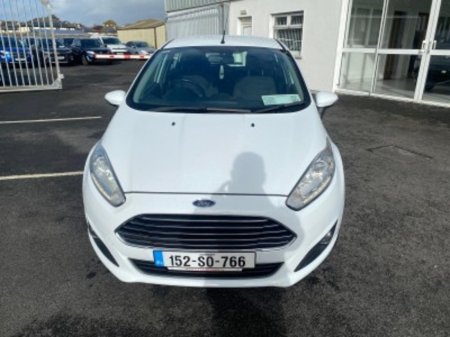 2015 Ford Fiesta - photo 3