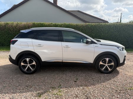 2021 Peugeot 3008 - photo 3