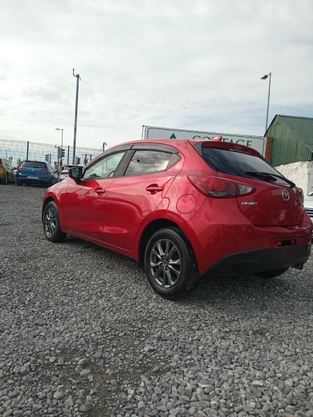 2017 Mazda Demio - photo 4