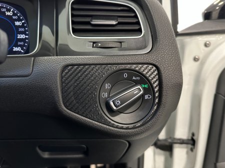 2020 Volkswagen Golf - photo 25