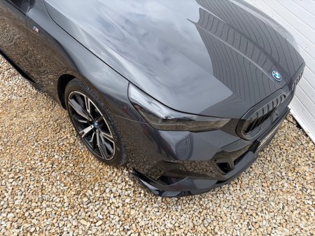 2024 BMW 5-Series - photo 16