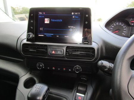 2022 Peugeot Partner - photo 11