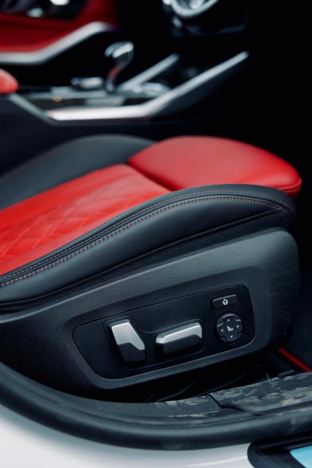 2021 BMW 3-Series - photo 15