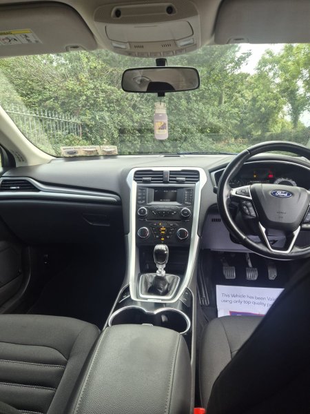 2015 Ford Mondeo - photo 5