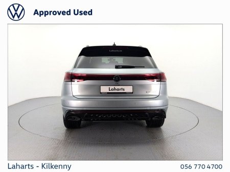 2026 Volkswagen Touareg - photo 22