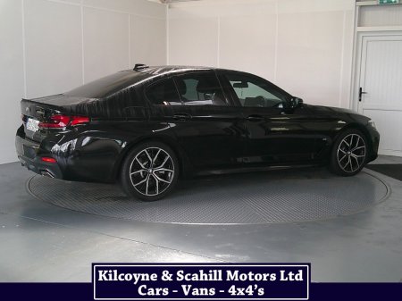 2020 BMW 5-Series - photo 7