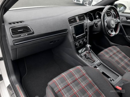 2014 Volkswagen Golf - photo 12