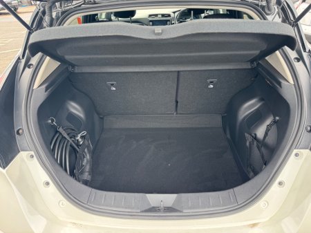 2021 Nissan Leaf - photo 16