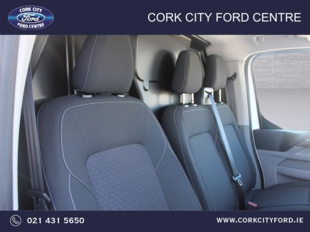 2026 Ford Transit Custom - photo 9