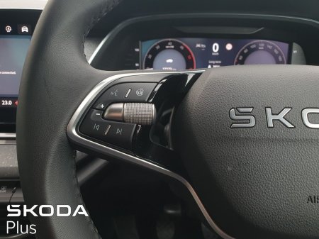 2025 Skoda Octavia - photo 24