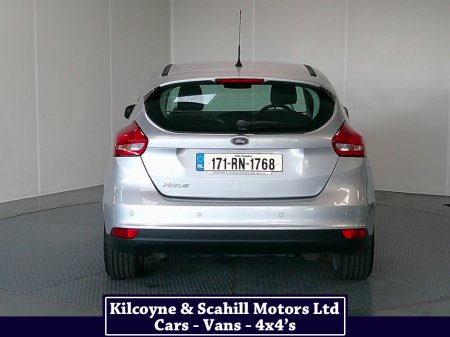 2017 Ford Focus - photo 6