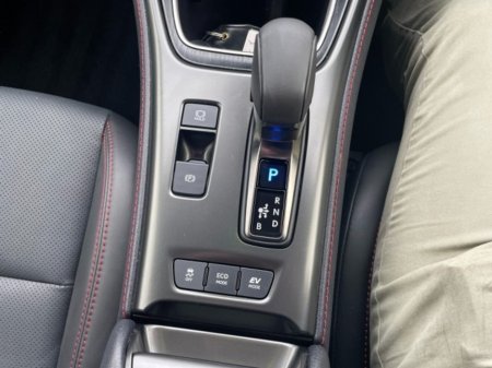 2025 Lexus LBX - photo 11
