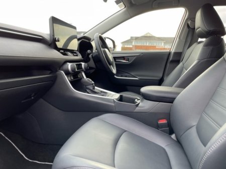2024 Toyota RAV4 - photo 6