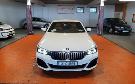 2021 BMW 5-Series - photo 7
