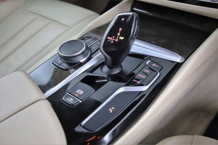 2017 BMW 5-Series - photo 22