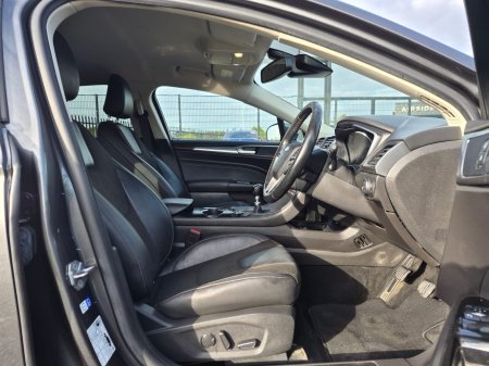 2019 Ford Mondeo - photo 5