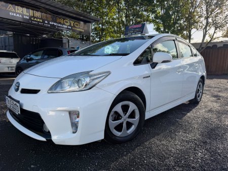 2014 Toyota Prius - photo 2