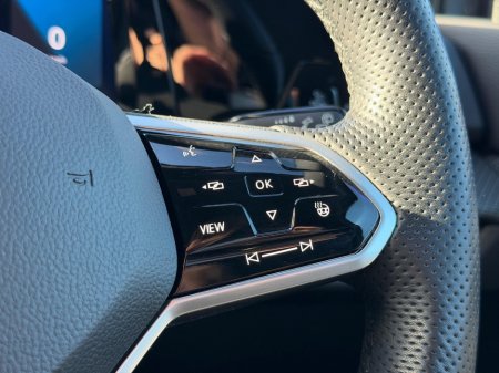 2021 Volkswagen Golf - photo 22