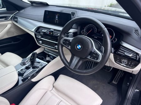 2018 BMW 5-Series - photo 7