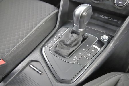 2018 Volkswagen Tiguan - photo 23