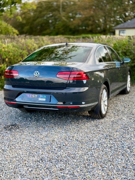 2015 Volkswagen Passat - photo 8