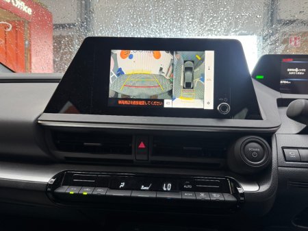 2025 Toyota Prius - photo 9