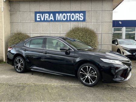 2020 Toyota Camry - photo 3