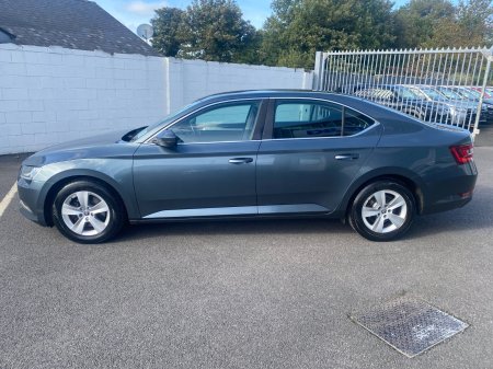2018 Skoda Superb - photo 5
