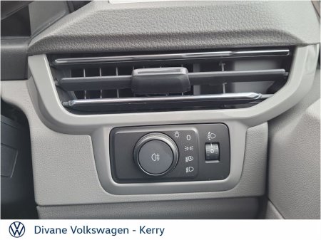 2026 Volkswagen Caravelle - photo 19