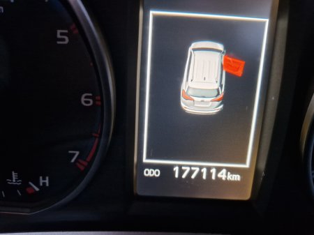 2017 Toyota RAV4 - photo 11