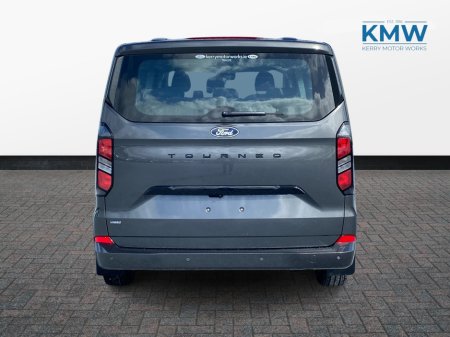 2026 Ford Tourneo Custom - photo 5