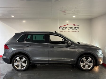 2020 Volkswagen Tiguan - photo 2