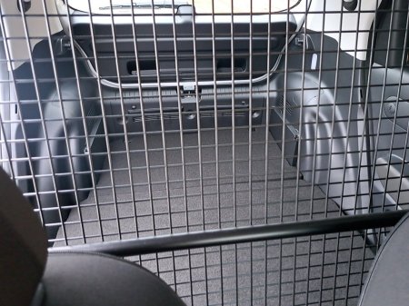 2027 Hyundai INSTER - photo 13
