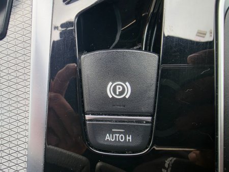 2019 BMW 5-Series - photo 36