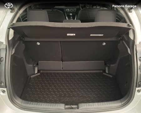 2021 Toyota Yaris - photo 10