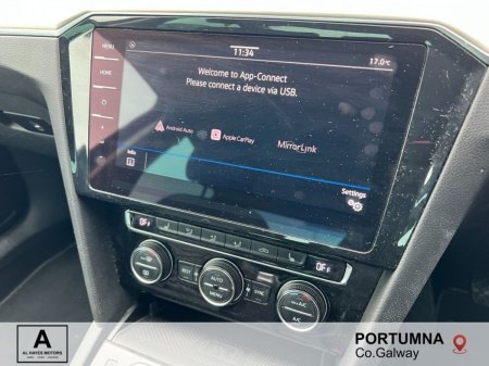 2020 Volkswagen Passat - photo 10