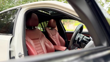 2022 BMW 3-Series - photo 13