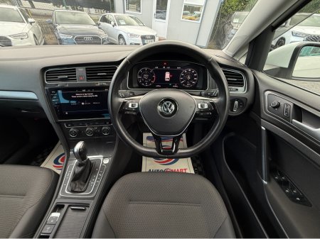 2019 Volkswagen Golf - photo 10