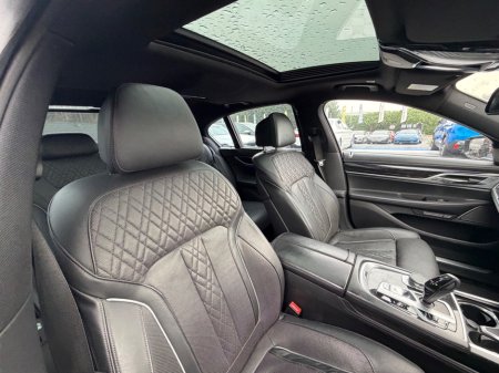 2018 BMW 7-Series - photo 19
