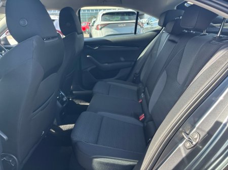 2022 Skoda Octavia - photo 9