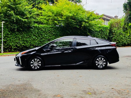 2020 Toyota Prius - photo 10