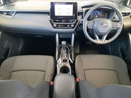 2025 Toyota Corolla Cross - photo 3