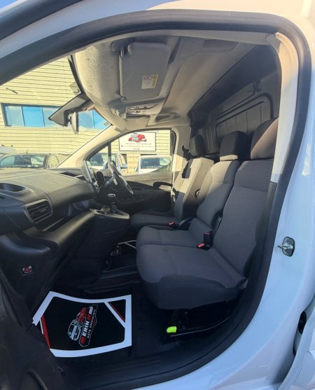 2023 Citroen Berlingo - photo 15