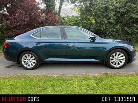 2019 Skoda Superb - photo 2