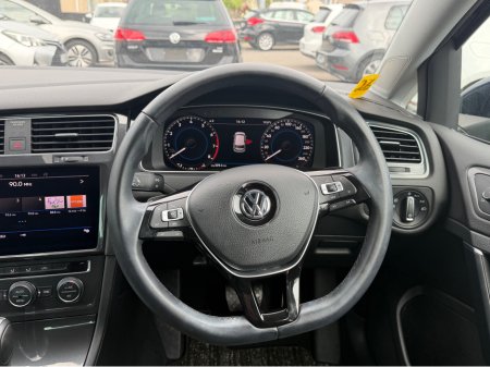 2019 Volkswagen Golf - photo 16