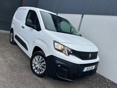 2021 Peugeot Partner - photo 2