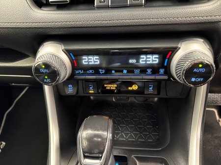 2022 Toyota RAV4 - photo 17