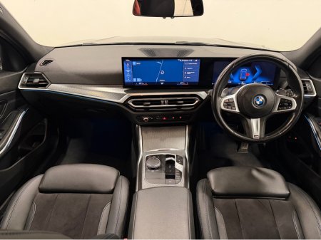 2022 BMW 3-Series - photo 33
