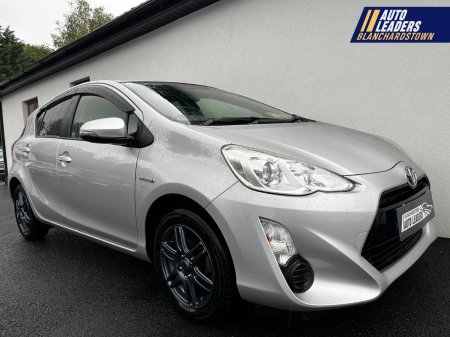 2015 Toyota Aqua - photo 10