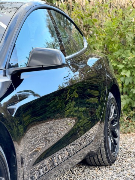 2025 Tesla Model 3 - photo 7